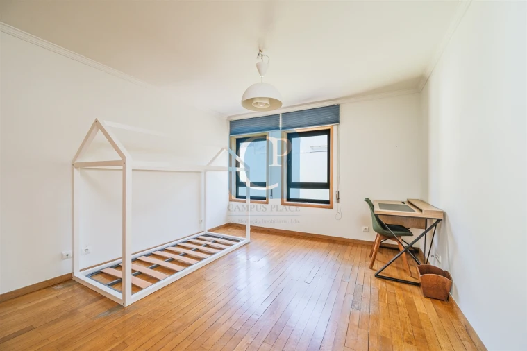 Apartamento T3 para Arrendamento em Aldoar, Foz do Douro e Nevogilde Foto 17