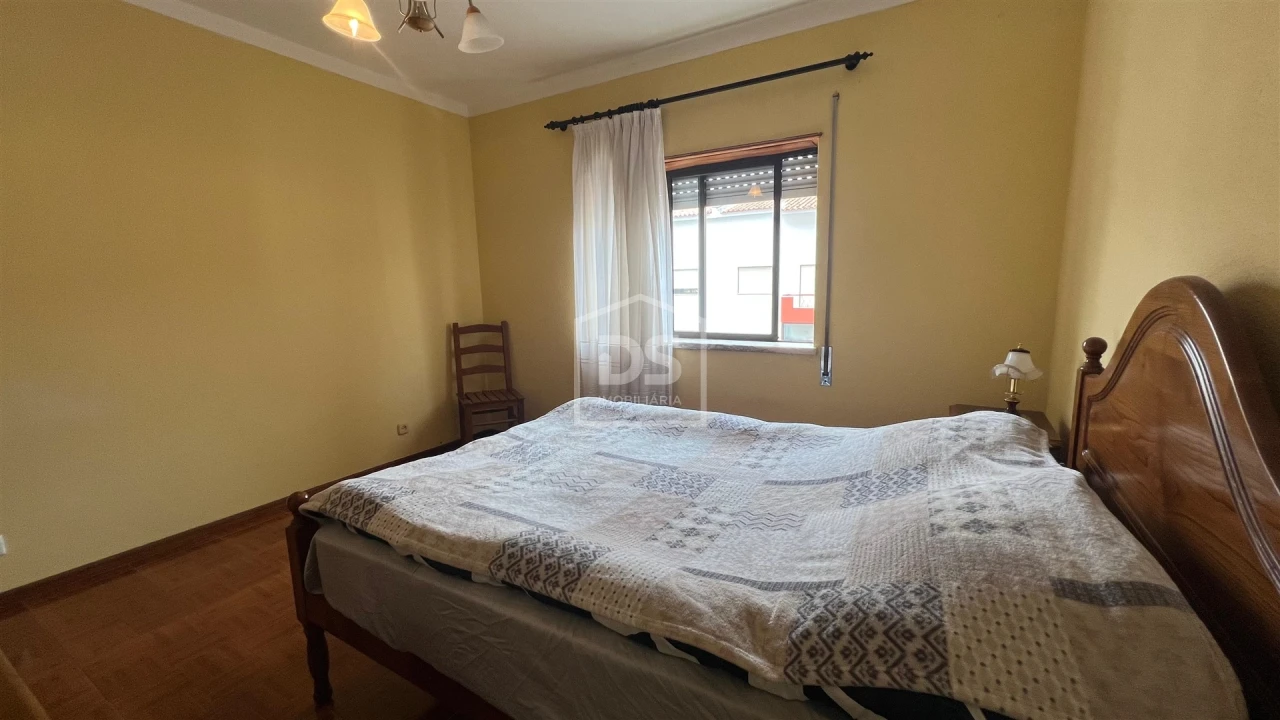 Apartamento T1 para Venda em Buarcos Foto 17
