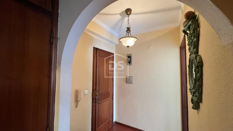 Apartamento T1 para Venda em Buarcos Foto 9