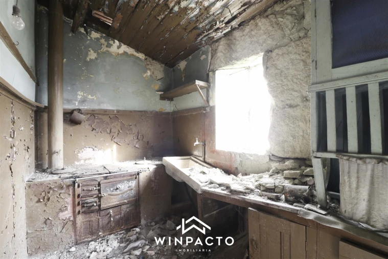 Moradia T2 para Venda em Paranhos Foto 17