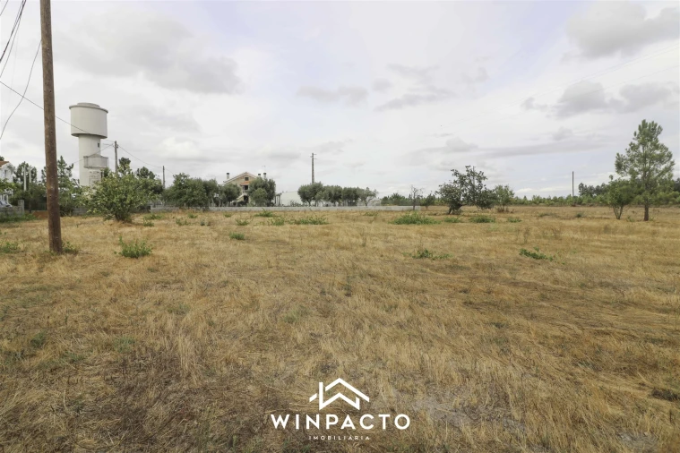 Moradia T2 para Venda em Paranhos Foto 7