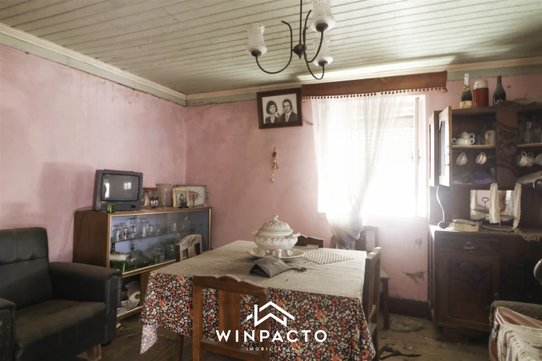 Moradia T2 para Venda em Paranhos Foto 7