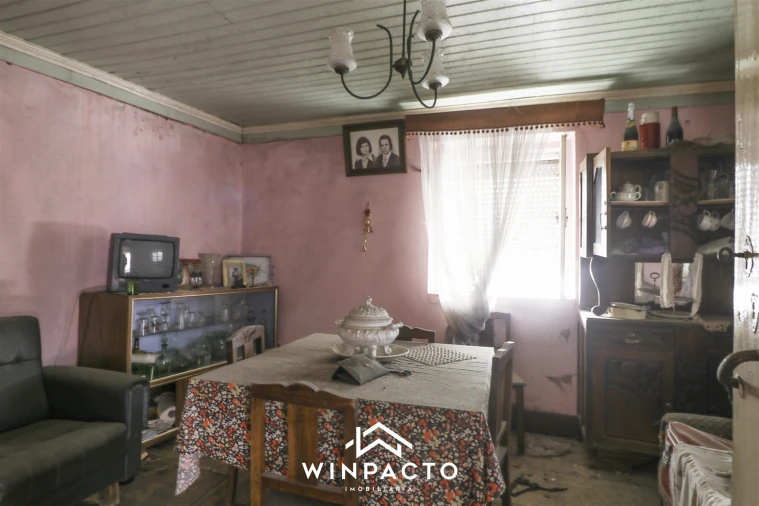 Moradia T2 para Venda em Paranhos Foto 5