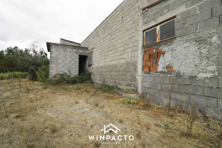 Quinta T0 para Venda em Paranhos Foto 14