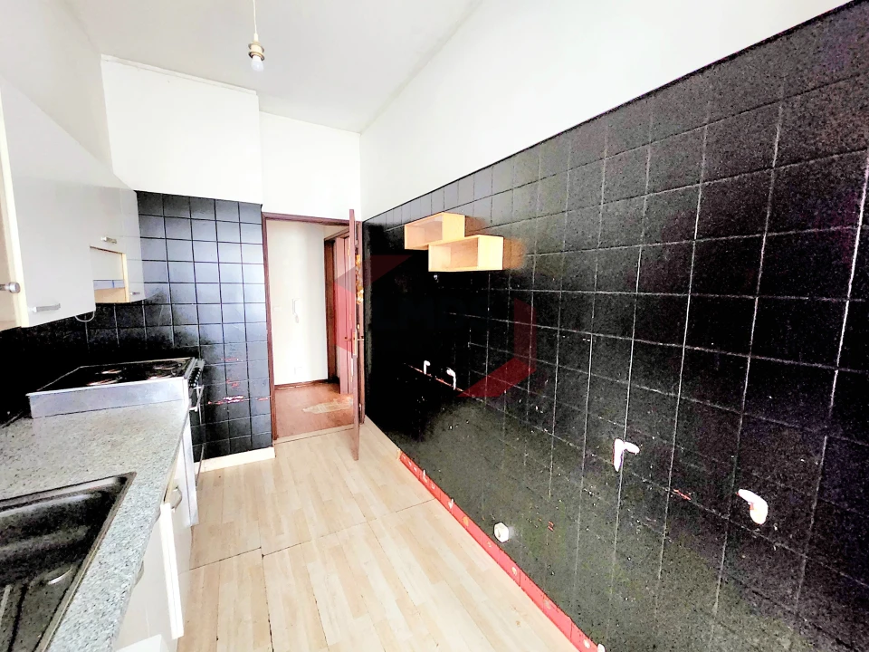 Apartamento T2 para Venda em Santa Marinha e São Pedro da Afurada Foto 17