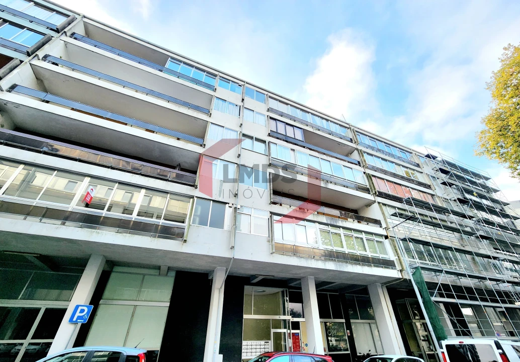 Apartamento T2 para Venda em Santa Marinha e São Pedro da Afurada Foto 1