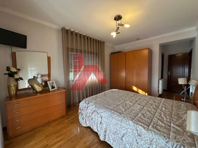 Moradia T3 para Venda em Ponte Foto 12