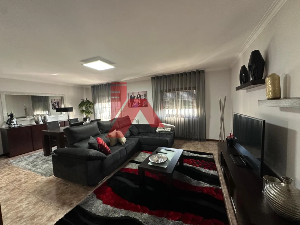 Moradia T3 para Venda em Ponte Foto 6