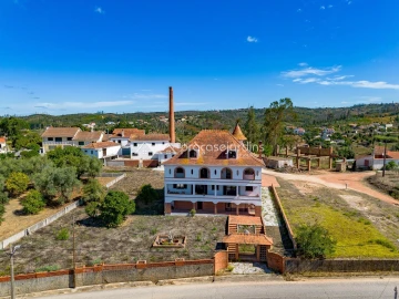 Moradia T3 para Venda em Colmeias e Memória