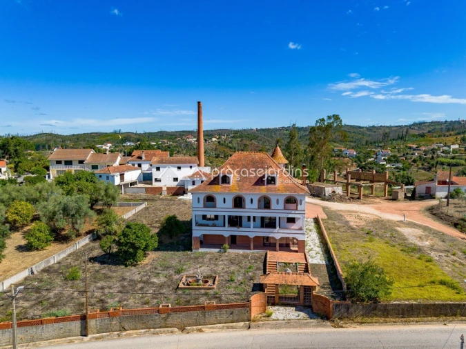 Moradia T3 para Venda em Colmeias e Memória Foto 3