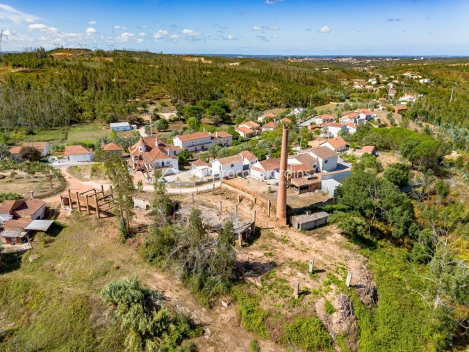 Quinta T0 para Venda em Colmeias e Memória Foto 12