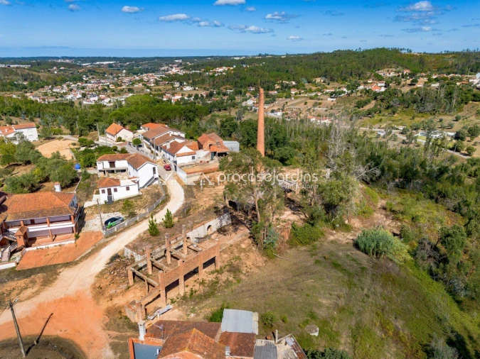 Quinta T0 para Venda em Colmeias e Memória Foto 4