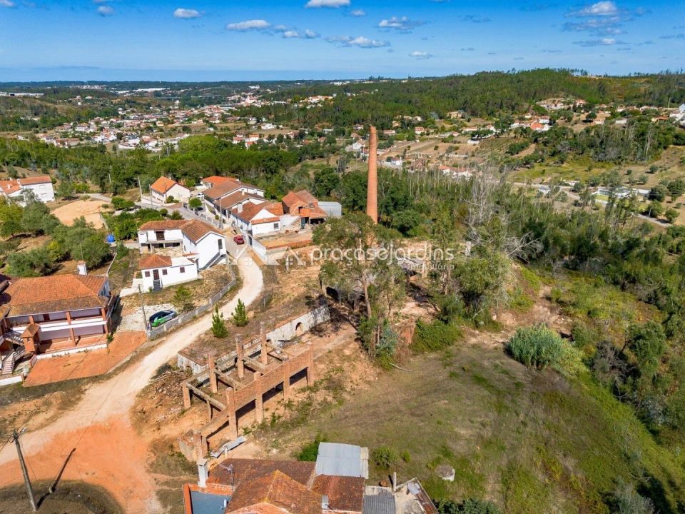 Quinta T0 para Venda em Colmeias e Memória Foto 4