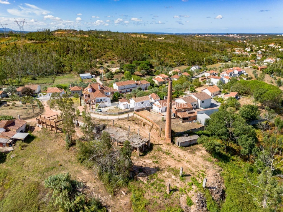 Quinta T0 para Venda em Colmeias e Memória Foto 13