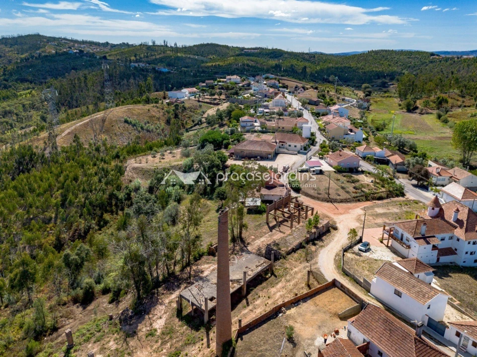 Quinta T0 para Venda em Colmeias e Memória Foto 19