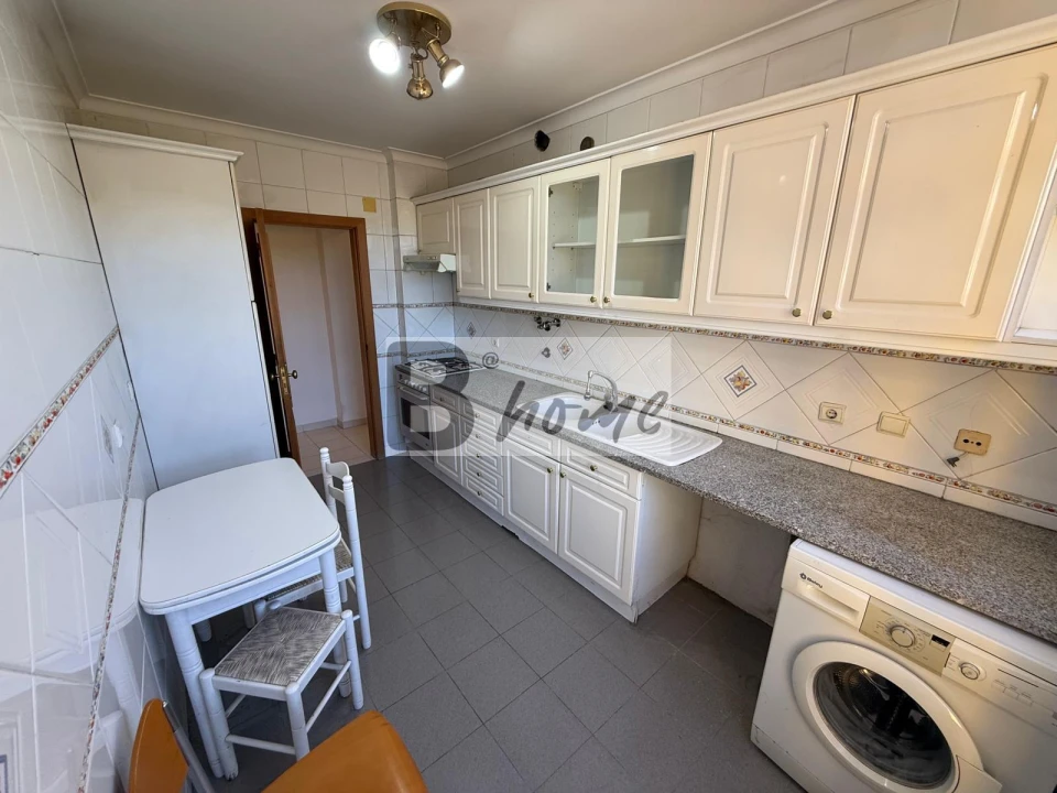 Apartamento T3 para Venda em Laranjeiro e Feijó Foto 20