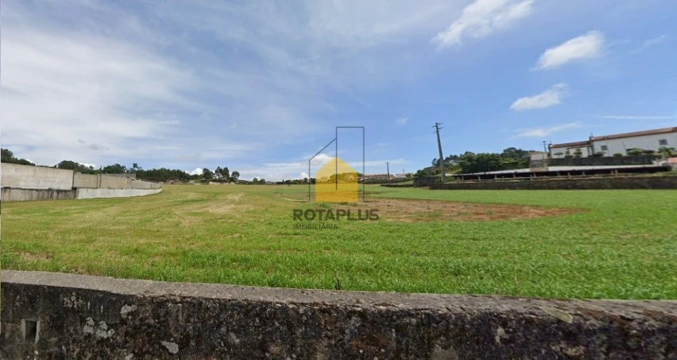 Terreno para Venda em Guilhabreu Foto 2