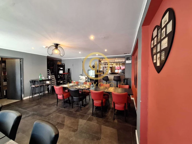 Negócio para Venda em Albufeira e Olhos de Água Foto 11