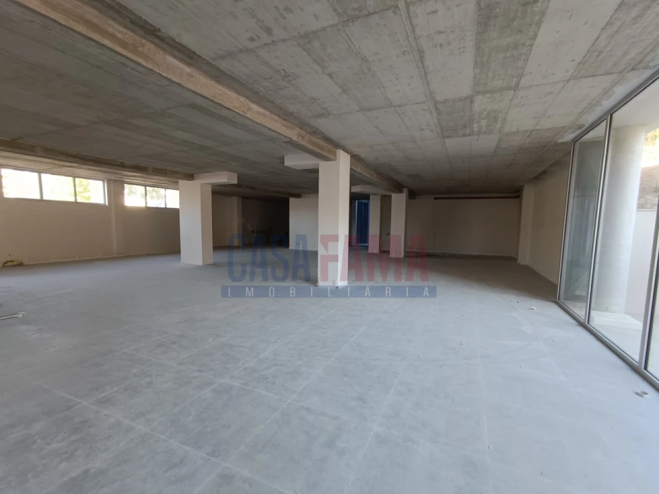 Loja para Venda em Azurem Foto 10