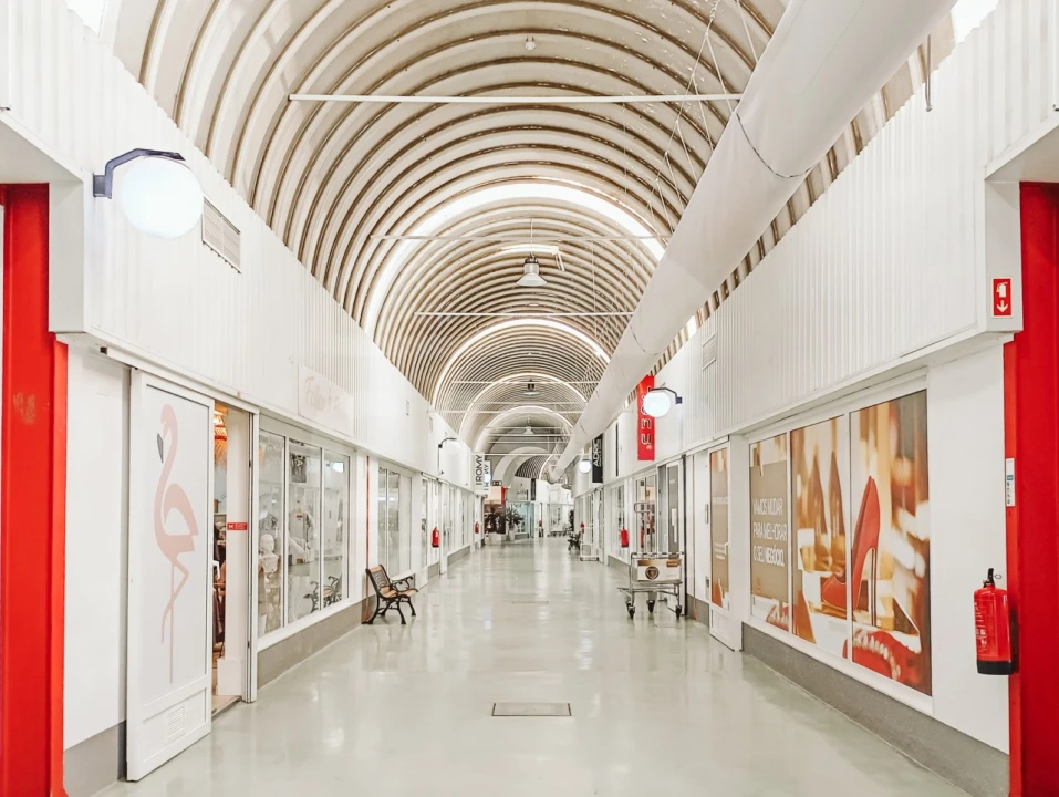 Loja para Venda em Samora Correia Foto 12