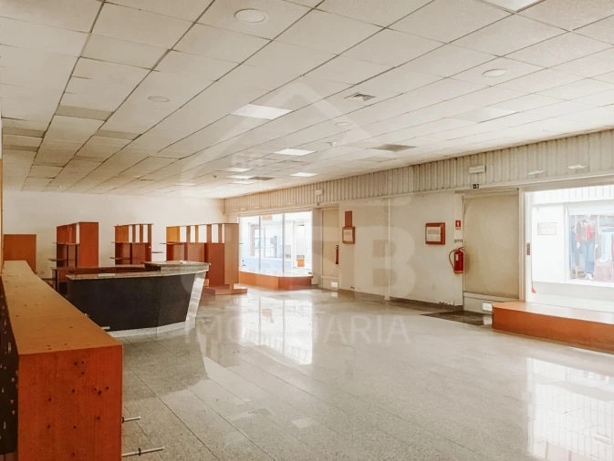 Loja para Venda em Samora Correia Foto 5