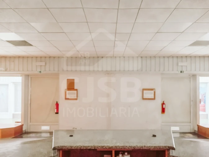 Loja para Venda em Samora Correia Foto 7