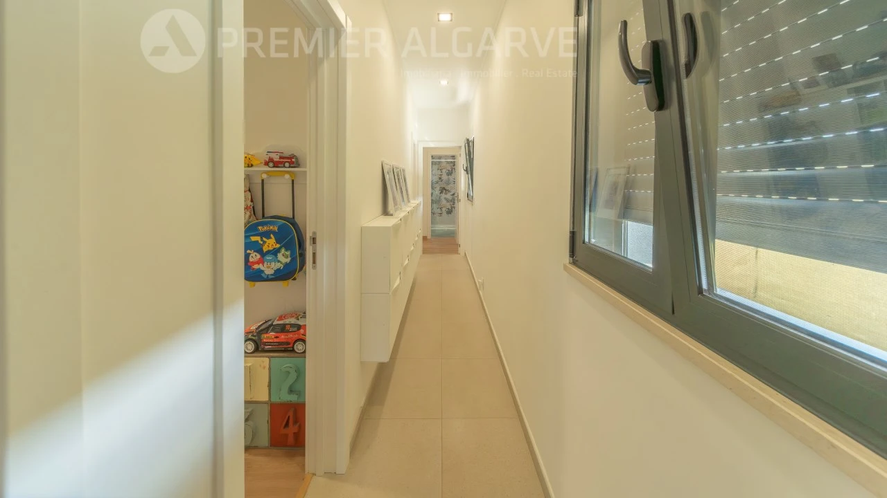 Moradia T3 para Venda em Faro (Sé e São Pedro) Foto 20