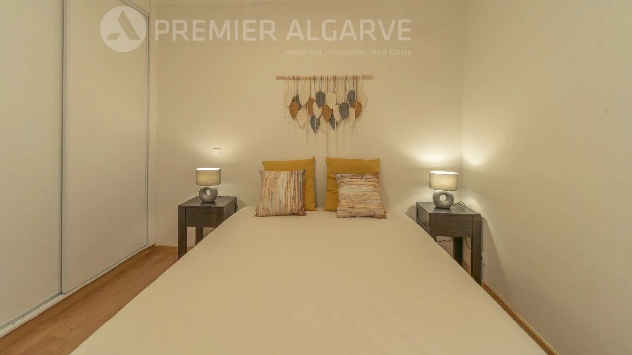 Moradia T3 para Venda em Faro (Sé e São Pedro) Foto 13