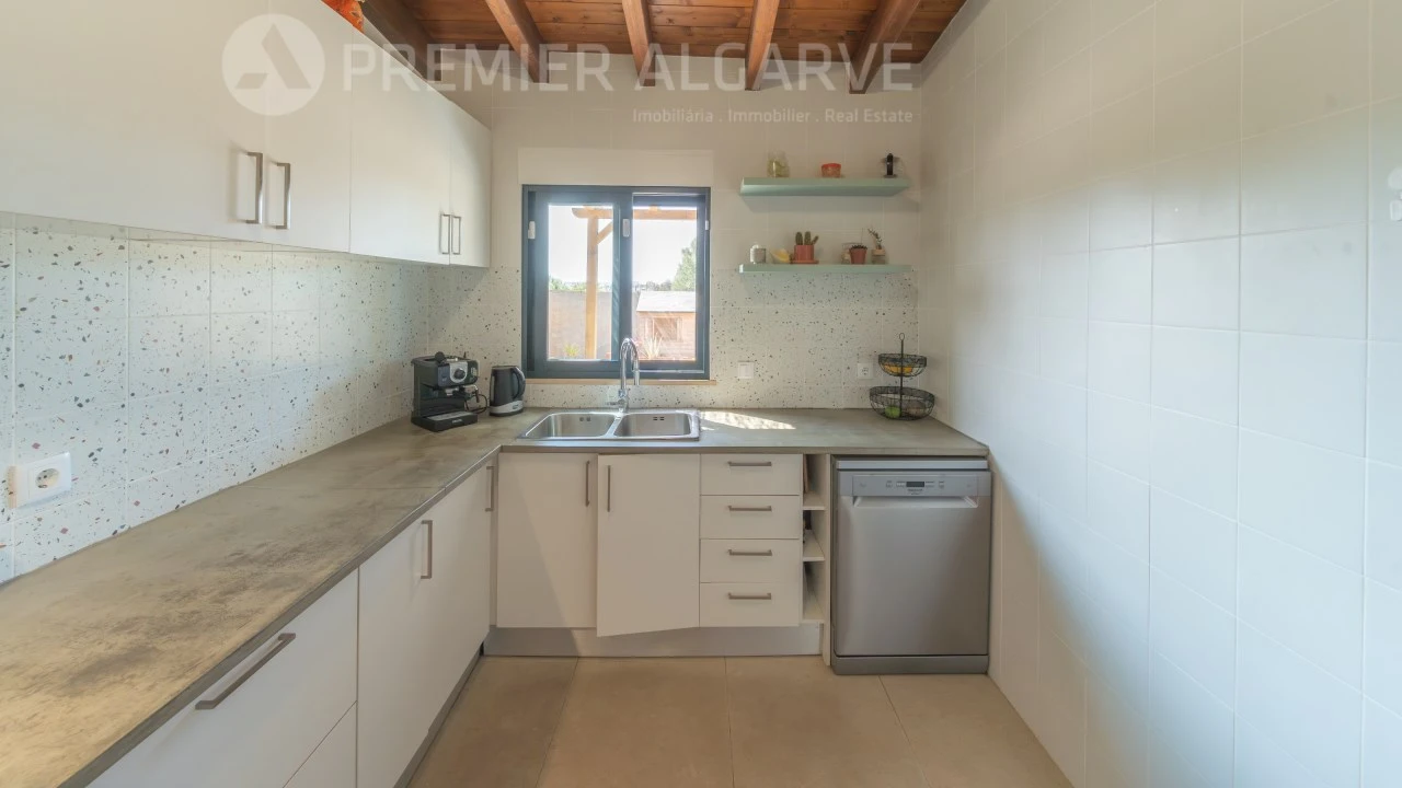 Moradia T3 para Venda em Faro (Sé e São Pedro) Foto 8