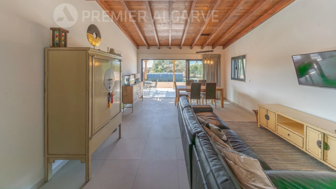 Moradia T3 para Venda em Faro (Sé e São Pedro) Foto 10