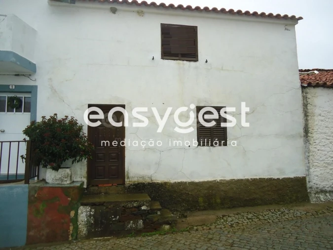 Moradia T2 para Venda em Rosmaninhal Foto 2