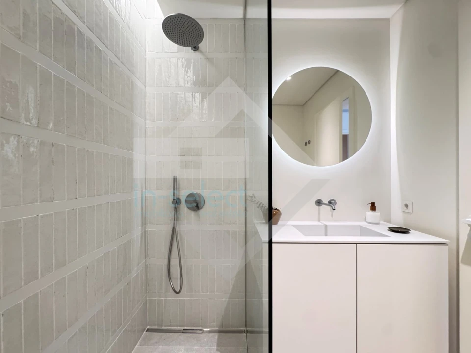 Apartamento T2 para Venda em Quarteira Foto 37