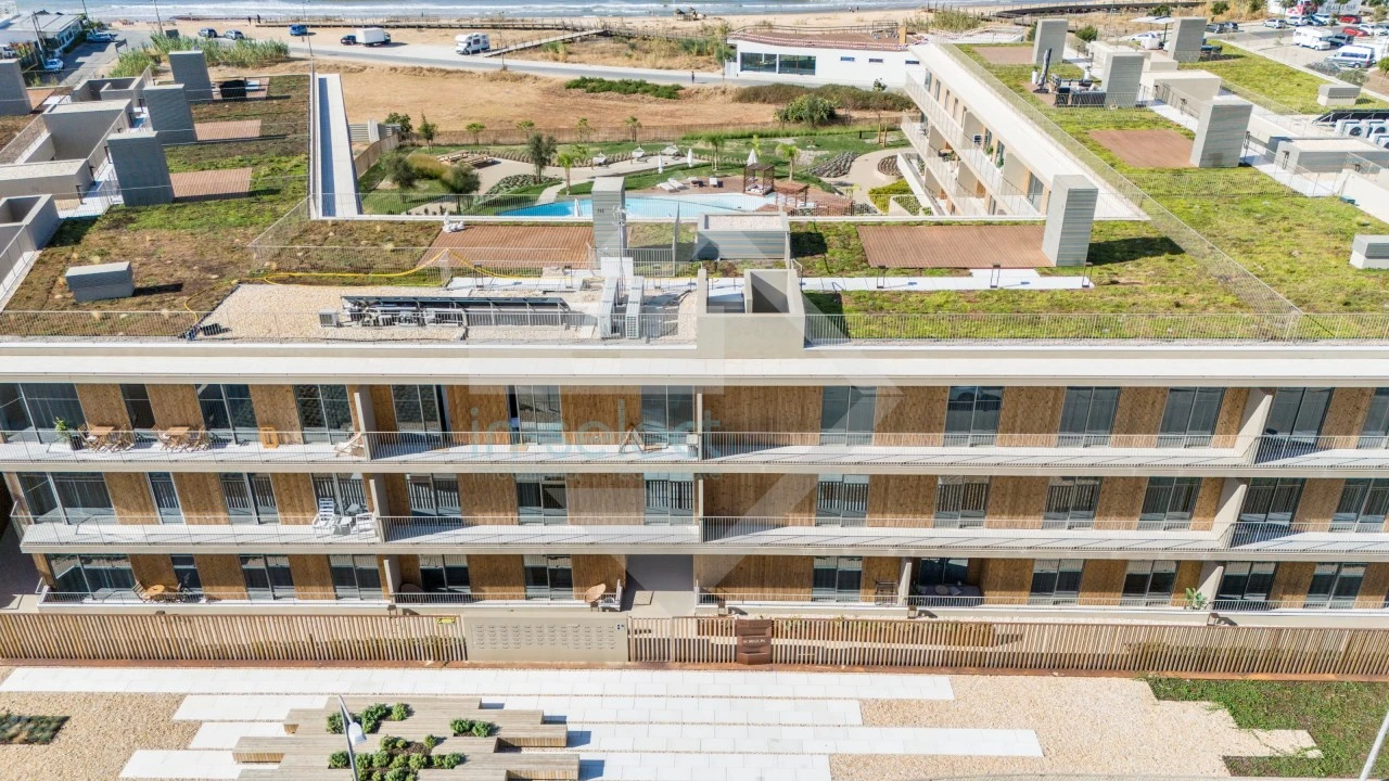 Apartamento T2 para Venda em Quarteira Foto 9