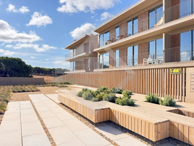 Apartamento T2 para Venda em Quarteira Foto 24