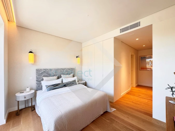 Apartamento T2 para Venda em Quarteira Foto 32