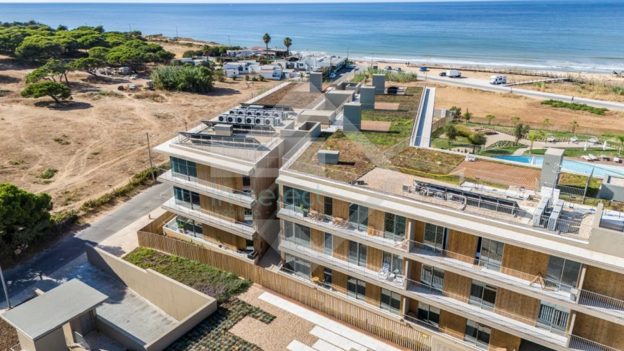 Apartamento T2 para Venda em Quarteira Foto 11