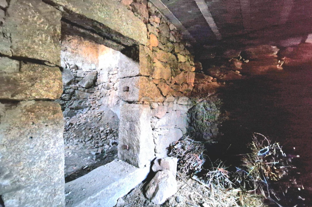 Moradia T3 para Venda em Covelo do Geres Foto 12