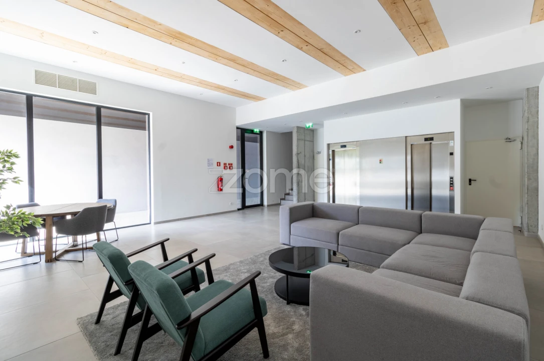 Apartamento T2 para Arrendamento em Azurem Foto 13