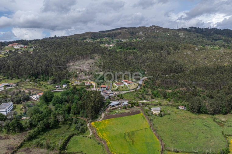 Moradia T3 para Venda em Travassos Foto 31