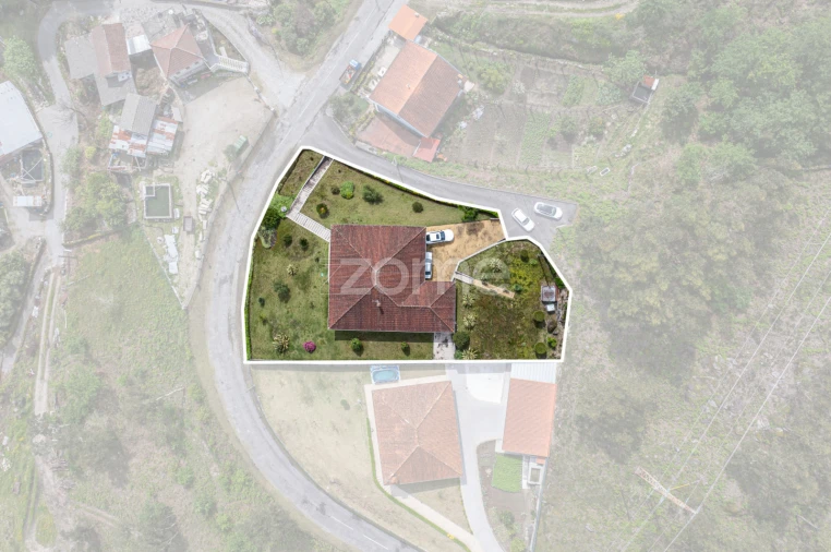 Moradia T3 para Venda em Travassos Foto 30