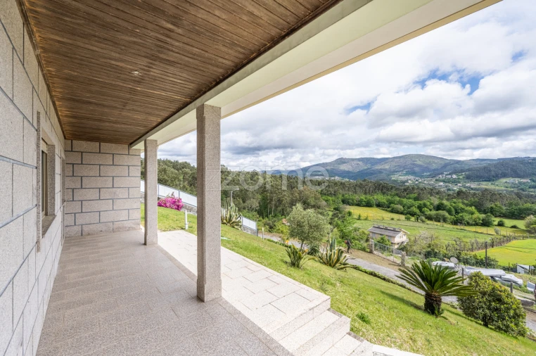 Moradia T3 para Venda em Travassos Foto 21