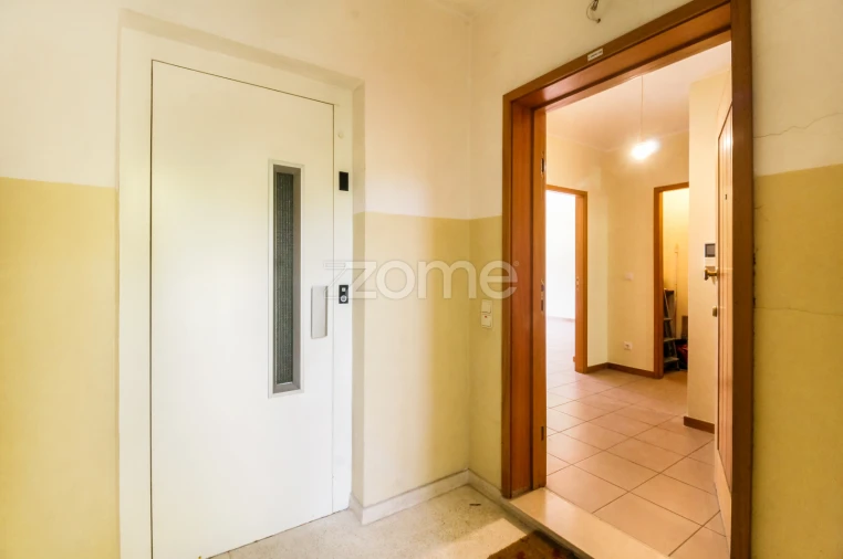 Apartamento T2 para Arrendamento em Fânzeres e São Pedro da Cova Foto 3