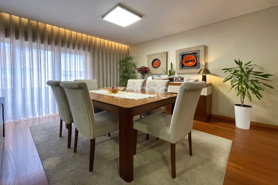 Apartamento T4 para Venda em Santa Maria da Feira, Travanca, Sanfins e Espargo Foto 4