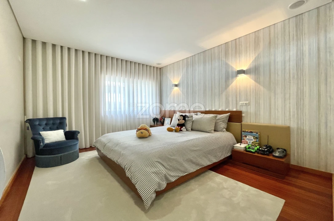 Apartamento T4 para Venda em Santa Maria da Feira, Travanca, Sanfins e Espargo Foto 22