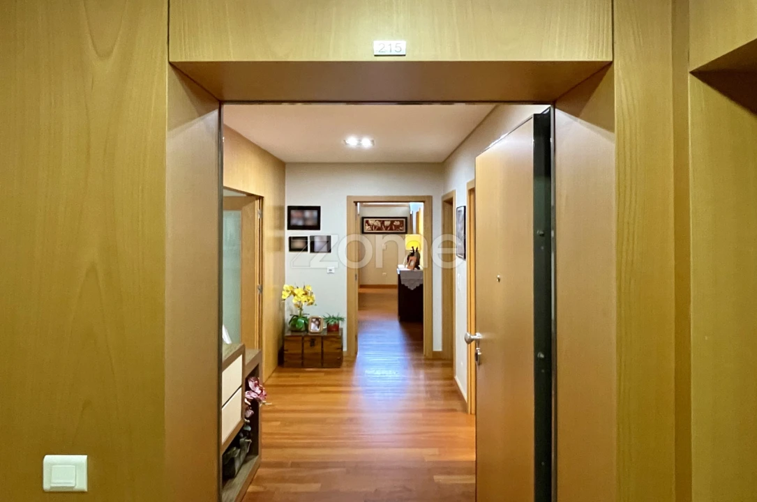 Apartamento T4 para Venda em Santa Maria da Feira, Travanca, Sanfins e Espargo Foto 29