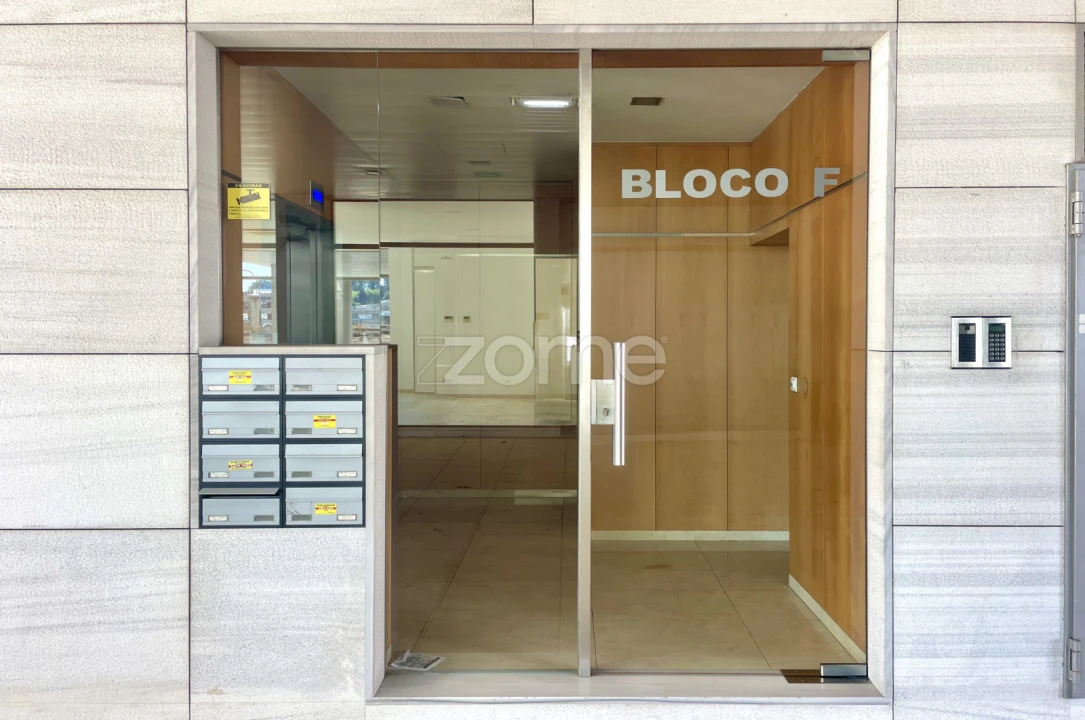 Apartamento T4 para Venda em Santa Maria da Feira, Travanca, Sanfins e Espargo Foto 35