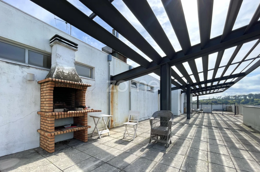 Apartamento T4 para Venda em Santa Maria da Feira, Travanca, Sanfins e Espargo Foto 34