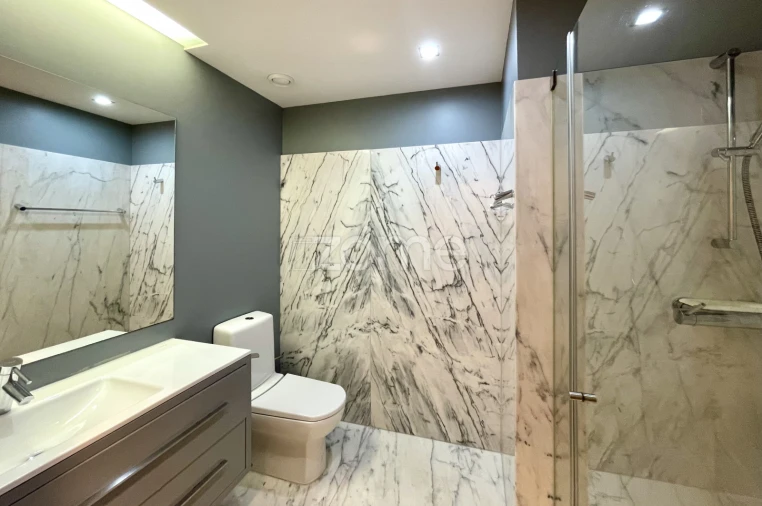 Apartamento T4 para Venda em Santa Maria da Feira, Travanca, Sanfins e Espargo Foto 17