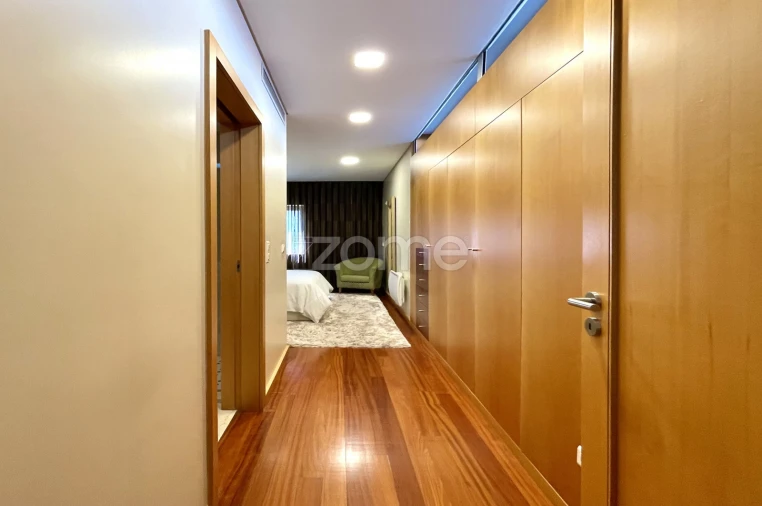 Apartamento T4 para Venda em Santa Maria da Feira, Travanca, Sanfins e Espargo Foto 24