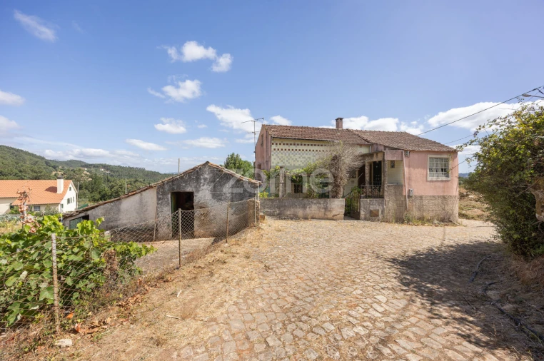 Moradia T2 para Venda em Alvaiázere Foto 40